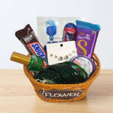Beauty & Sweet Delight Gift Hamper For Her With Bangles SK-3250