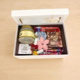 Coconut Oil & Mehengi Gift Set DKG-1360