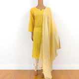 Kurta Set with Accessories & Chocolate Gift for Her JNK-8141