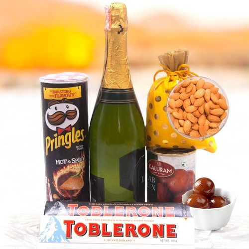 Sparkling Wine Combo with Sweets & Snacks Sparkling Wine Combo with Sweets & Snacks