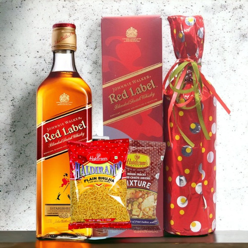 JW Red Label 1000ml, Sweet Wine Hamper with Namkeens