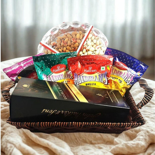 JW Double Black, Namkeens, Dry Nuts Tray Basket