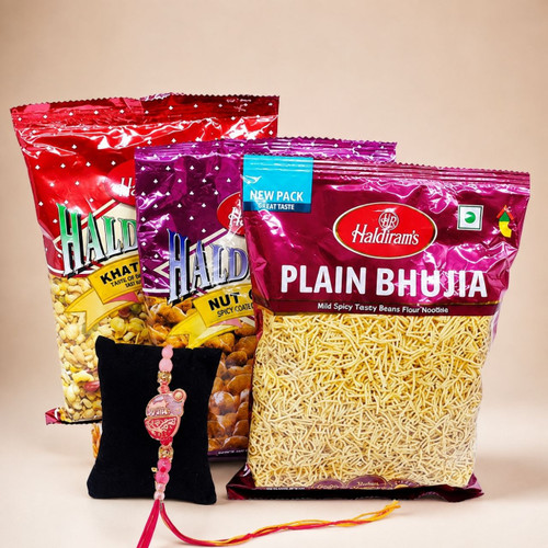 Rakhi Thread With Haldiram's Namkeens Combo