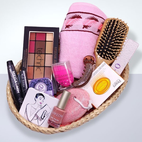 Lovely Beauty Hamper for her