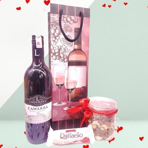 Red Wine, Raffaello Chocolate and Mix Dry Nuts Jar Combo Red Wine, Raffaello Chocolate and Mix Dry Nuts Jar Combo