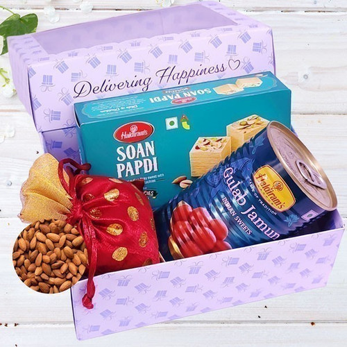 Sweets and Dry Nuts Combo Gift Box