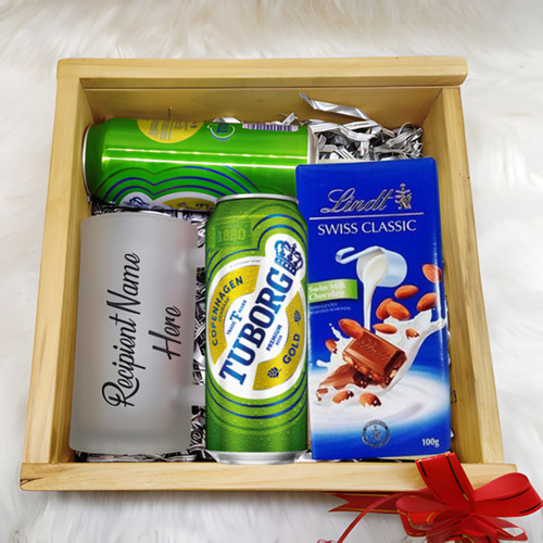 Personalized Wooden Box with Can Beer, Mug & Chocolate