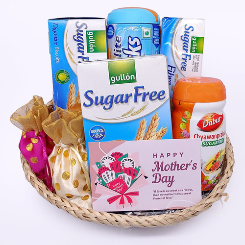 Mother's Day Gift Basket With Greeting Card & Snacks