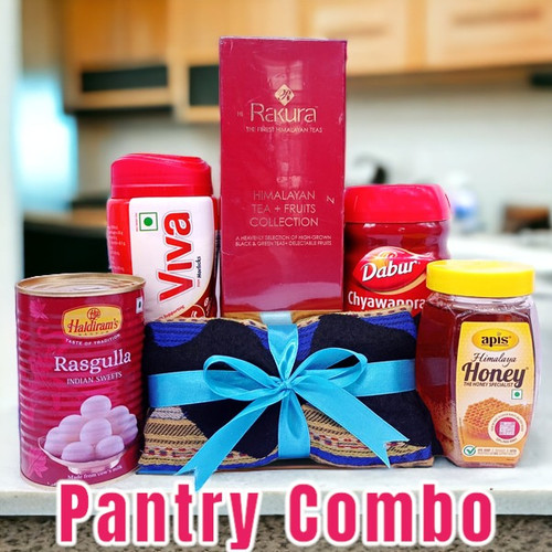 Special Food Hamper for Her Including Attractive Scarf Special Food Hamper for Her Including Attractive Scarf