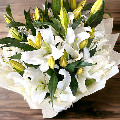 Lovely White Lilies Bouquet for Loved Ones