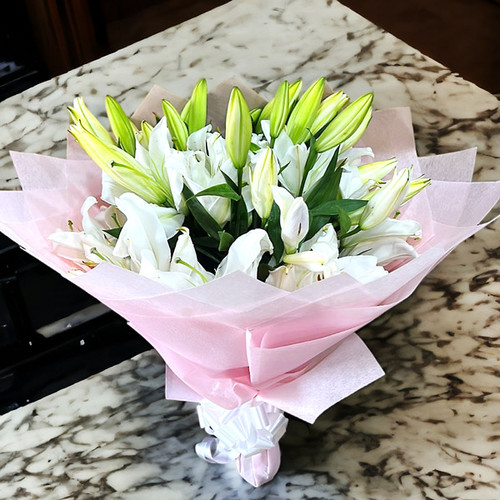 Lovely White Lilies Bouquet for Loved Ones