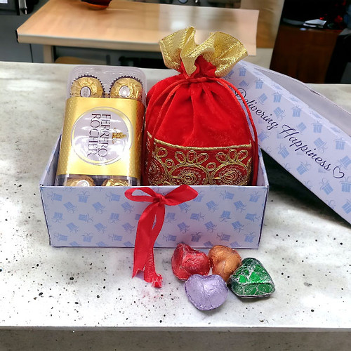 Dry Nuts With Chocolates Hamper in Box
