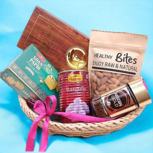 Whiskey Hamper With Sweets, Tea & Dry Nuts Basket