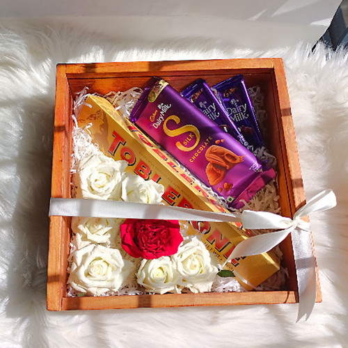 Cadbury Chocolates With Toblerone & Roses Gift in Box