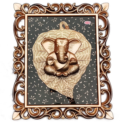 Ganesh Ji On Leaf Wall Hanging Photo Frame