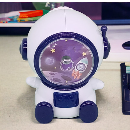 Plastic Cute Space Astronaut Shaped Pencil Sharpener For Kids