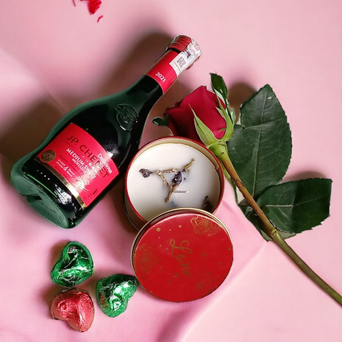 Special JP Chenet Sweet Red Wine With Gourmet Treats Gifts