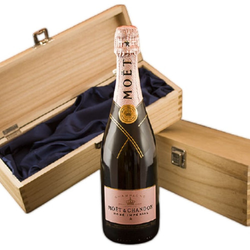 Moet and Chandon Brut Rose (UK Delivery Only)