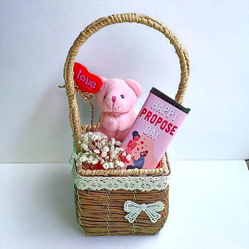 Cute Teddy With sweet Chocolate For Proposed Day Gift