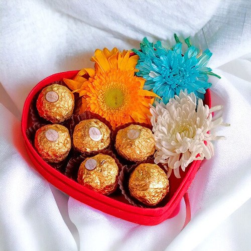 Gerbera Flowers With Ferrero Rocher Gift