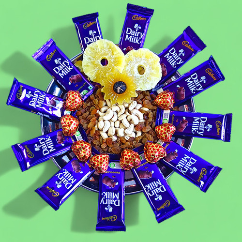 Decor Sweets With Dry Nuts