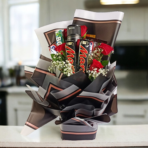 Chocolate Bouquet Temptation with Roses and Perfume
