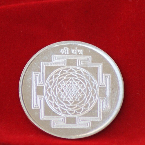 Lord Ganesh Ji and Goddess Laxmi - Silver Coin (10g)