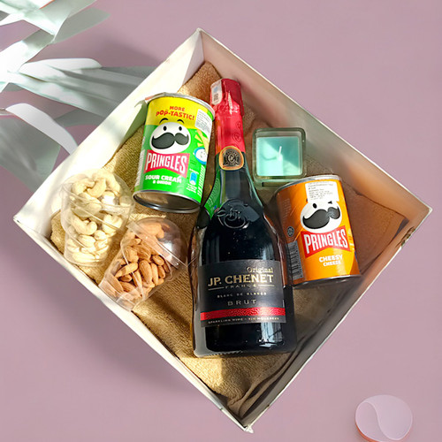 Sip & Snack Delight Beverage and Treats Hamper