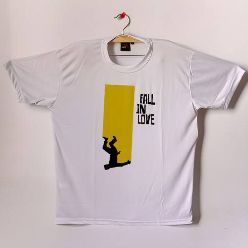 "Fall in Love" Printed T-Shirt