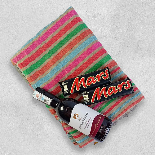 Red Wine 187ml, Mars and Shawl (design may vary)
