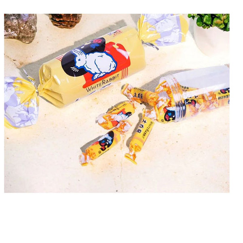 White Rabbit Banana Flavor Creamy Candy 39g