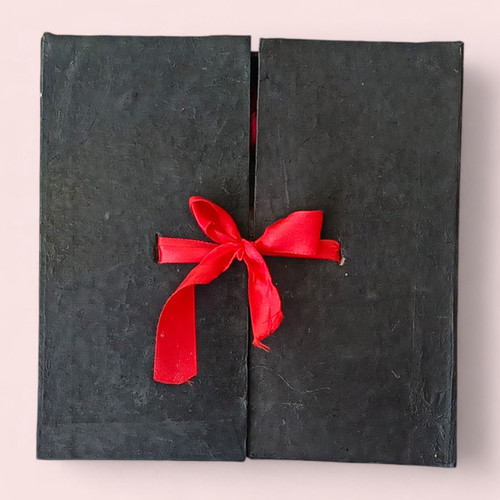 Luxurious Chocolates & Fresh Roses in a Gift Box