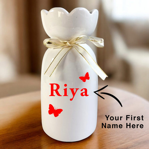 White Floral Vase with Custom Name Print – Unique and Elegant Gift