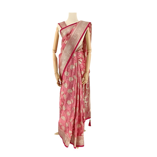 Soft Peach Banglori Silk Saree: Perfect for Every Occasion