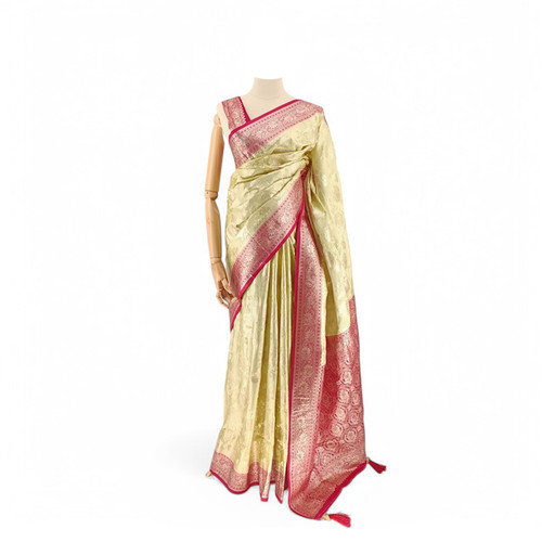 Soft Green Banglori Silk Saree with Elegant Pink Border Detail
