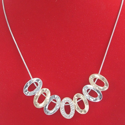 Stylish Necklace Pendant