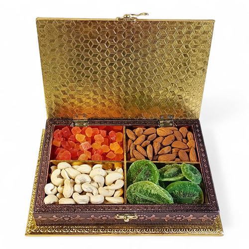 Dry Fruits & Nuts Combo