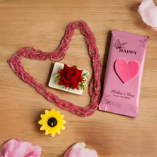 Sweet & Traditional Mother’s Day Hamper