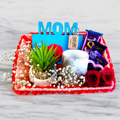 Personalize Mom Hamper with Sweet Treats