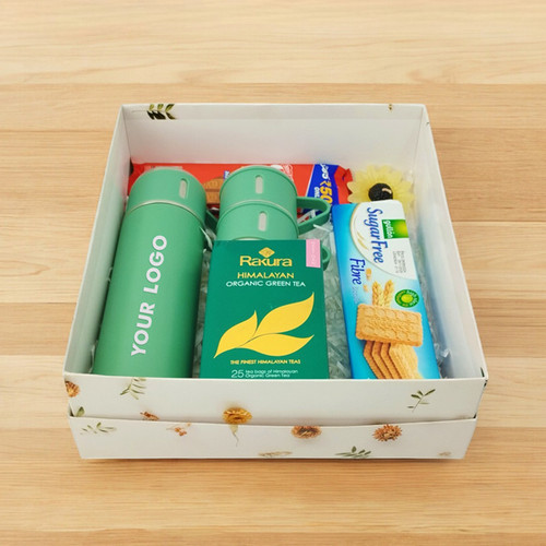 Stainless Bottle with Foods Gift Hampers for Corporate Gift