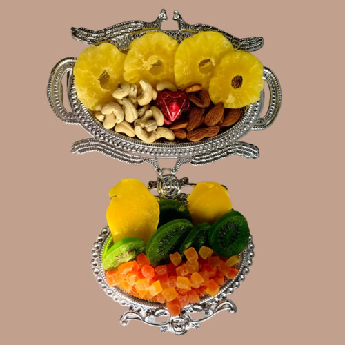 Dry Fruits Indulgence (Dried Pineapple, Mango, Kiwi, Cashews, Almonds, Papaya)