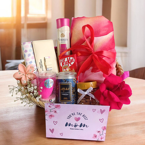 Unwrap Joy this Mother’s Day: Wallet, Perfume, Saree, & Dry Nuts Unwrap Joy this Mother’s Day: Wallet, Perfume, Saree, & Dry Nuts