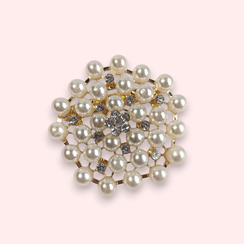 Round Saree Pin with White Pearls & Stones