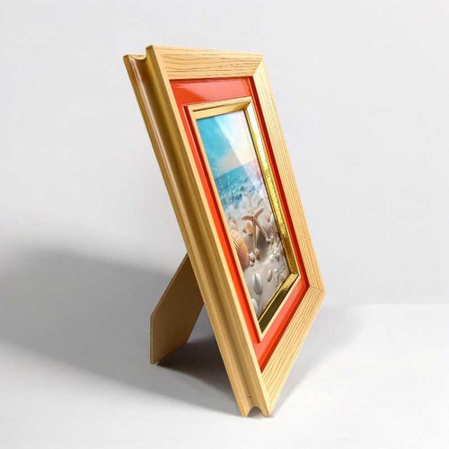 Classic Wooden Photo Frame – Single Display Giftmandu