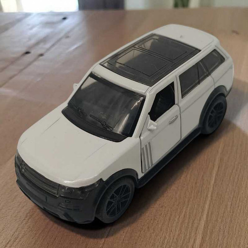 White Metal Small car Giftmandu