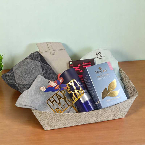 Gent’s Birthday Combo with Apparel, Yardley Scent, Rakura Tea & Chocolates