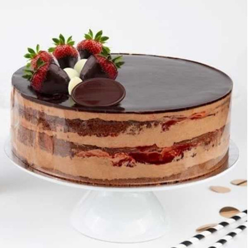 Double Chocolate Strawberry Cake (Australia Delivery Only)