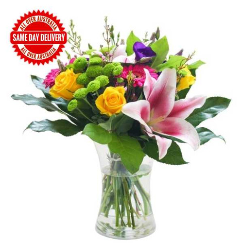 An Elegant Vase (Australia Delivery Only)