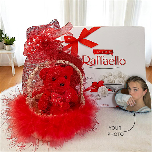 Raffaello, Red Teddy Showpiece And Heart Keyring Hamper