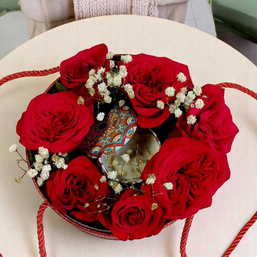An Elegant Gift With Roses & Candle